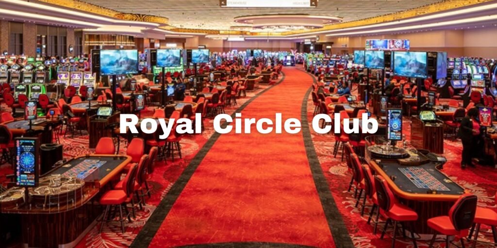  Royal Circle Club 